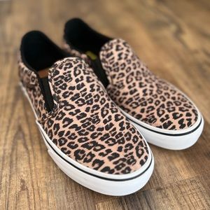 Vans slip on leopard print